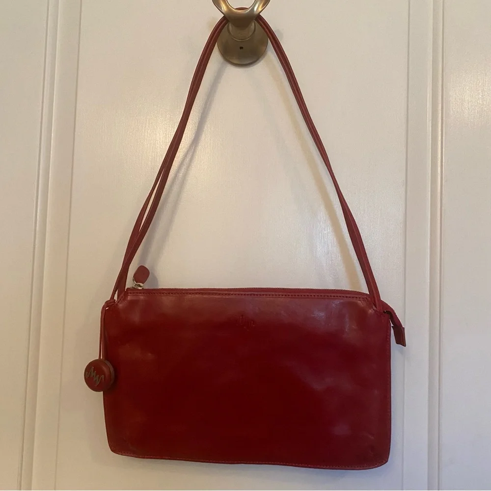VINTAGE MONSAC ORIGINAL BAG SHOULDER SHINY RED LEATHER 2 STRAP ZIP TOP ENVELOPE